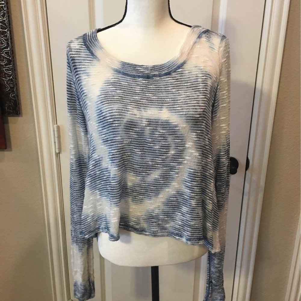 Young Broke & fabulous Sweater - xSmall